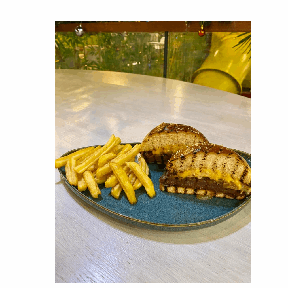 CHEESE BURGER